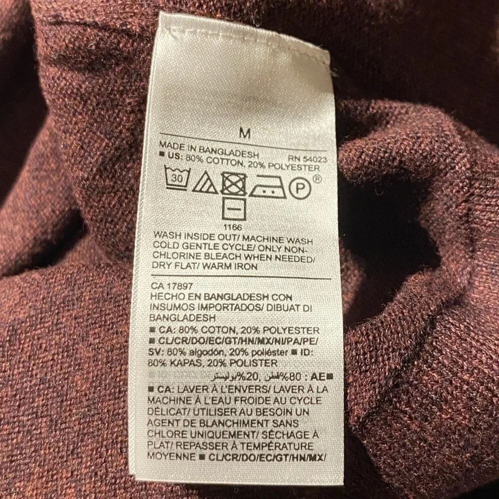 Old Navy stylish burgundy
